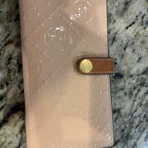 Tori Burch wallet